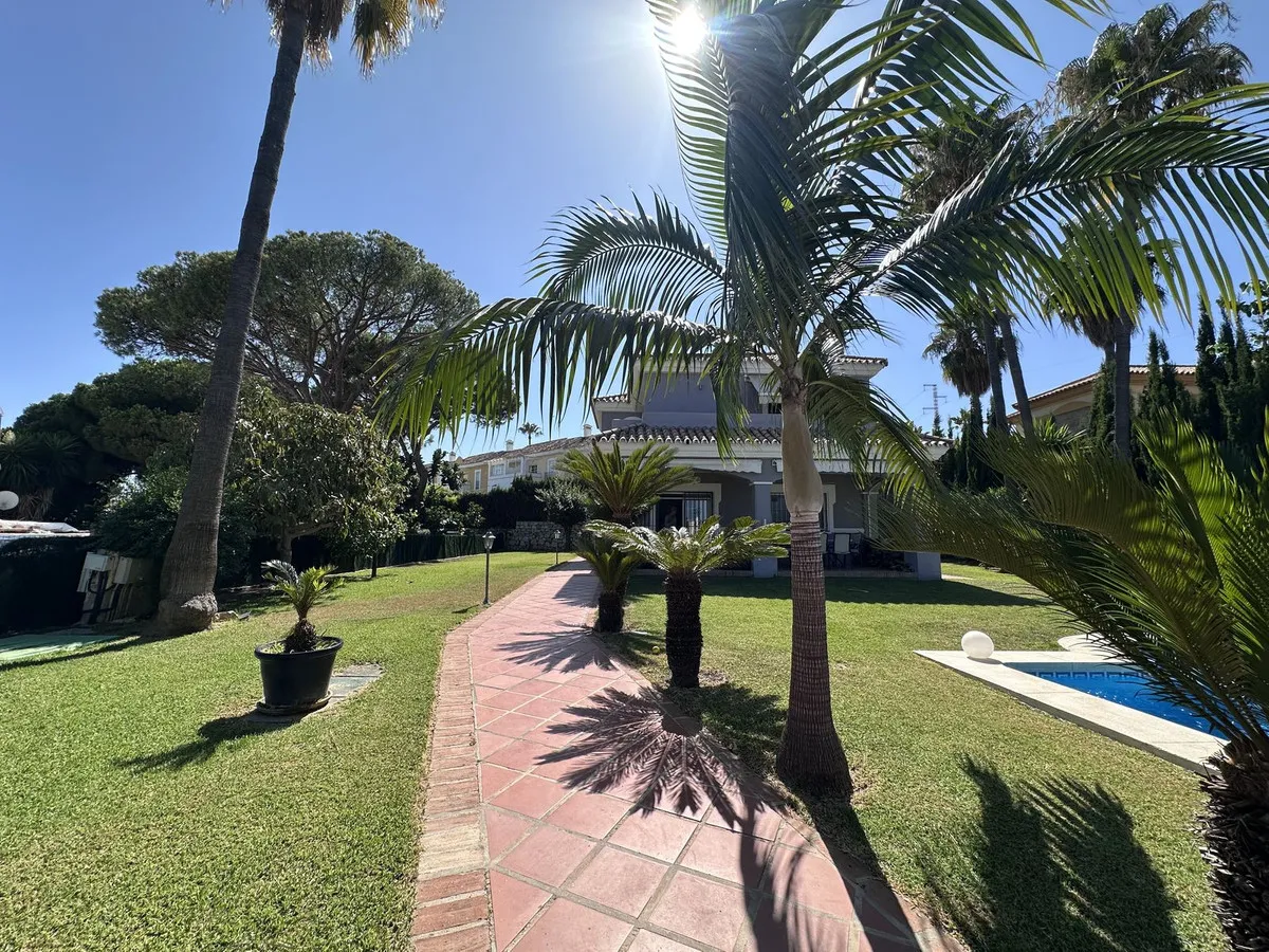 60a78544-e41f-4cdb-bb2a-ee04a6f347ba