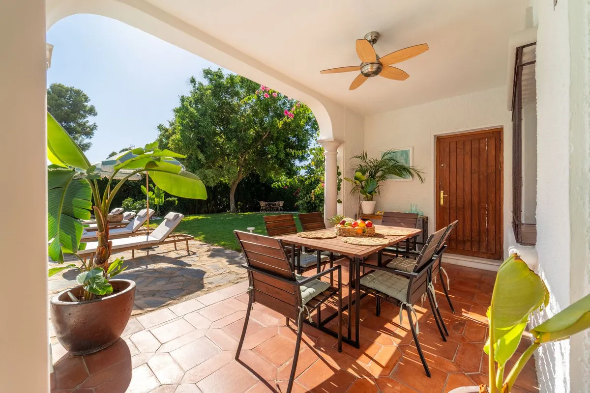 82c13a2c-2153-4b9a-84d6-e9808787e90c