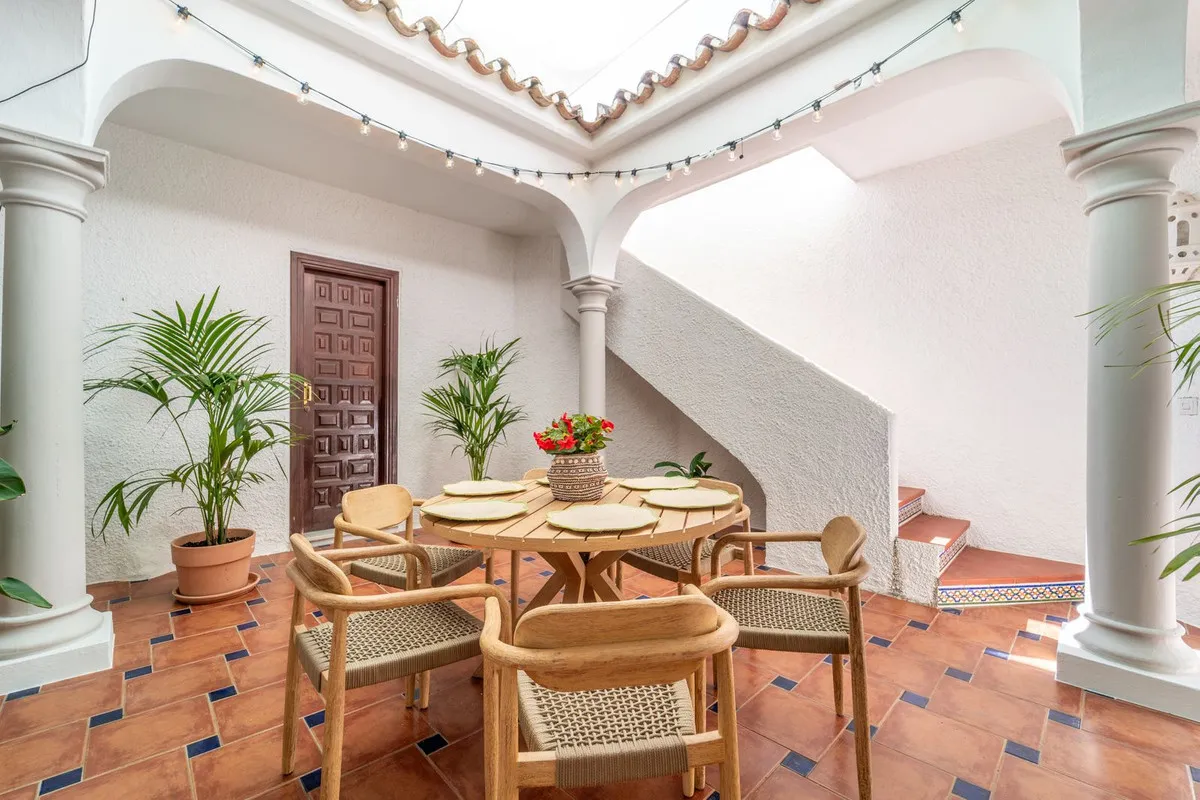 9f79079a-1b9c-4448-905e-19f9b8b9741d