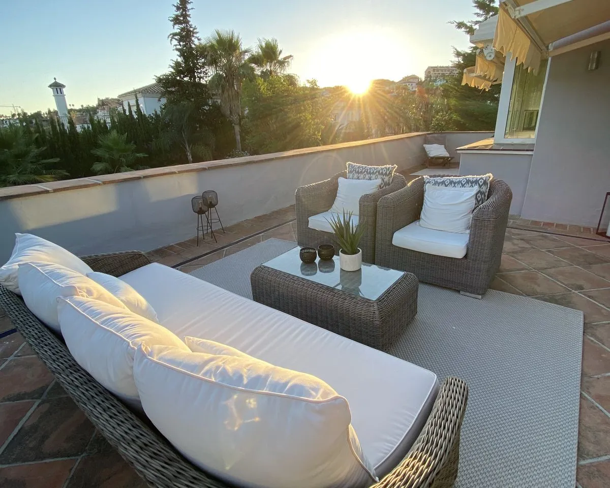 f720cc22-ef20-4aac-ba80-e85a9d0e5454