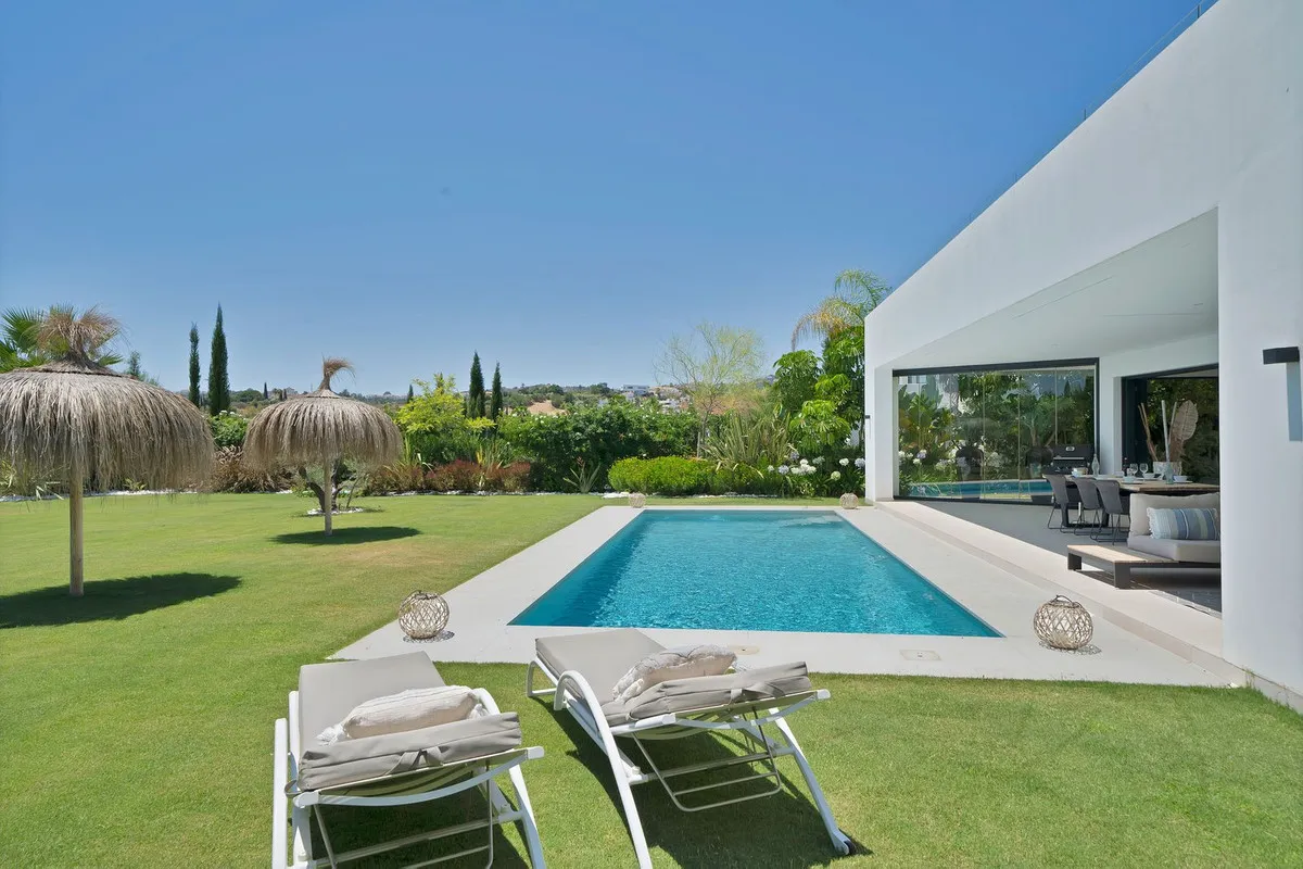 6ccda575-4a6a-4db6-a44f-4a25f36822c6