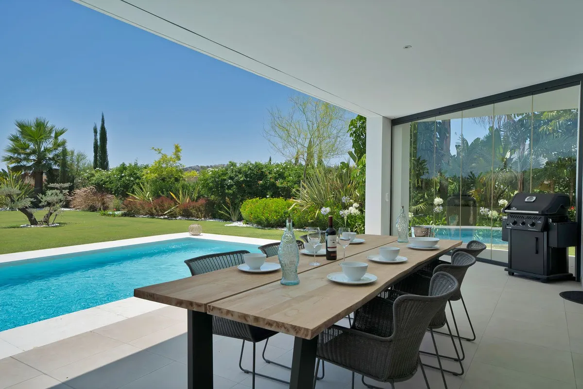 77a2df04-4891-4306-9ffe-516faffb7601