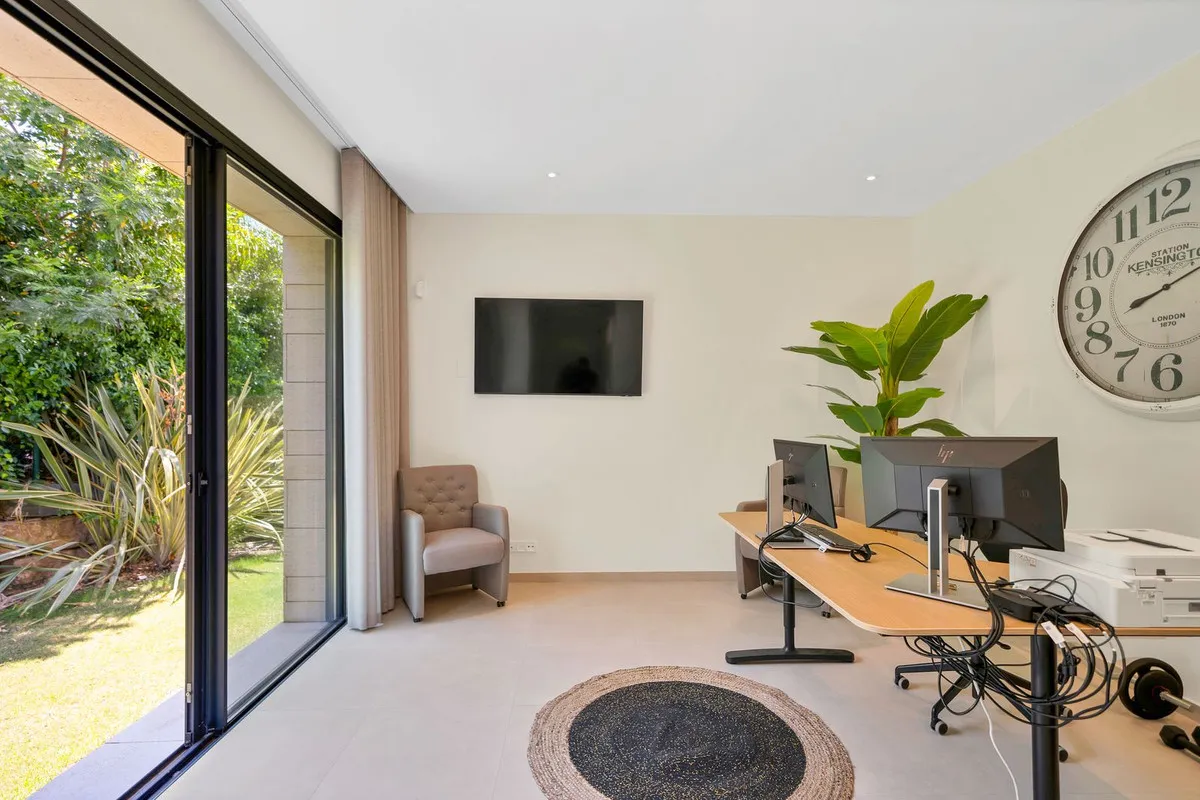 93f48538-48f2-4fd6-9ecc-bd72bd7c9c2c