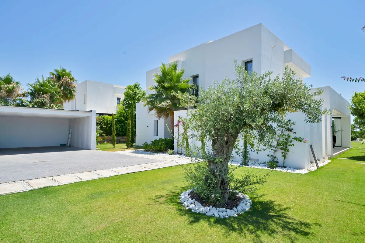 ed01475f-7f83-4696-9c52-a24f19d98615