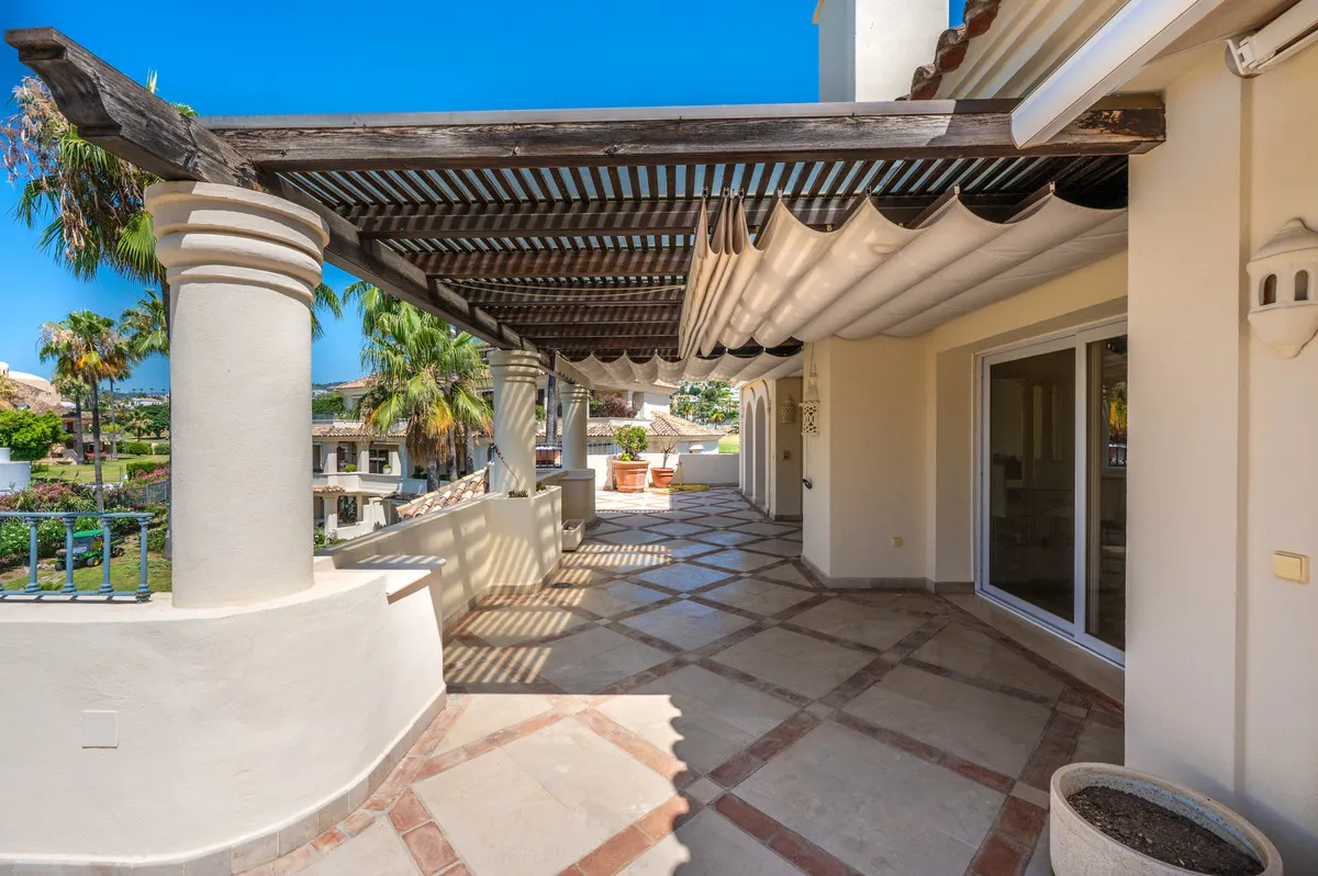 0e0b1d9c-c063-4354-92d8-53368e08522c