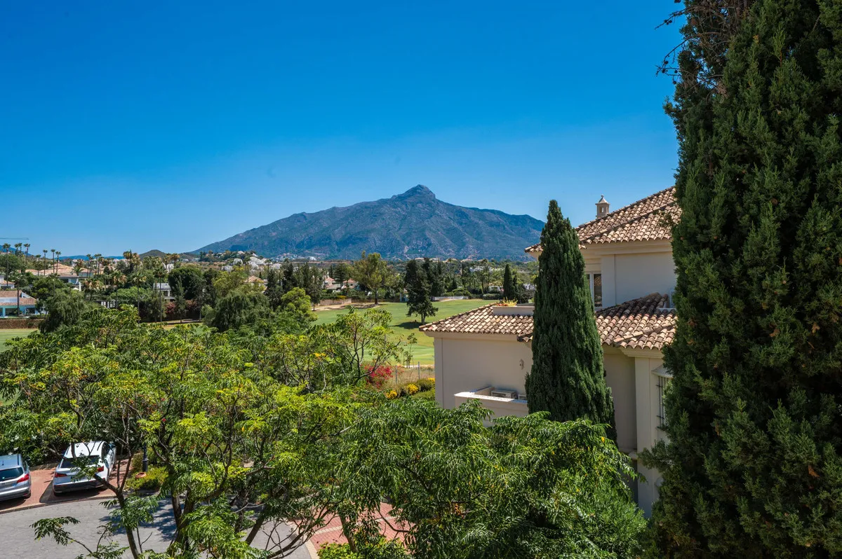 7bf78e8e-4f55-4b88-bf33-8b072f0ed75a