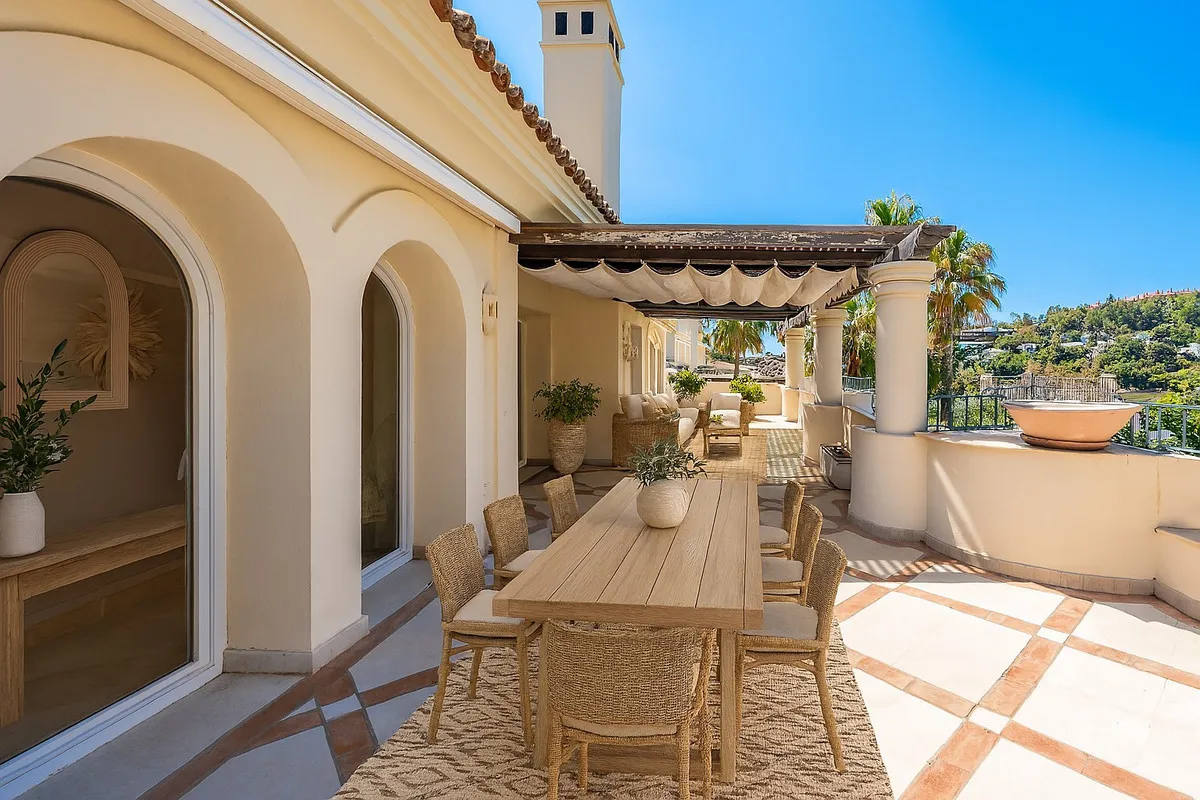 ab19fb64-3538-46d4-983c-8c4804de603c