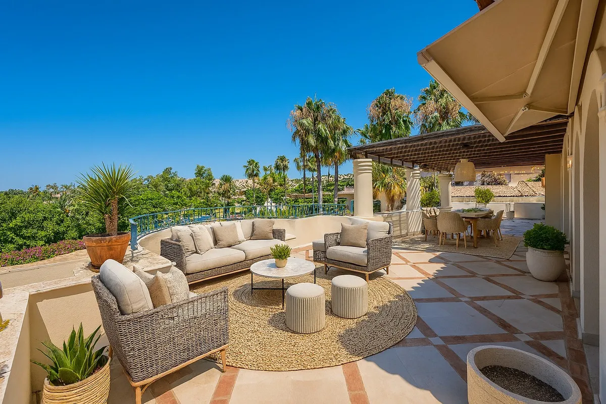 c93c92e8-90fd-41d8-8d7a-0aabf9fb814b