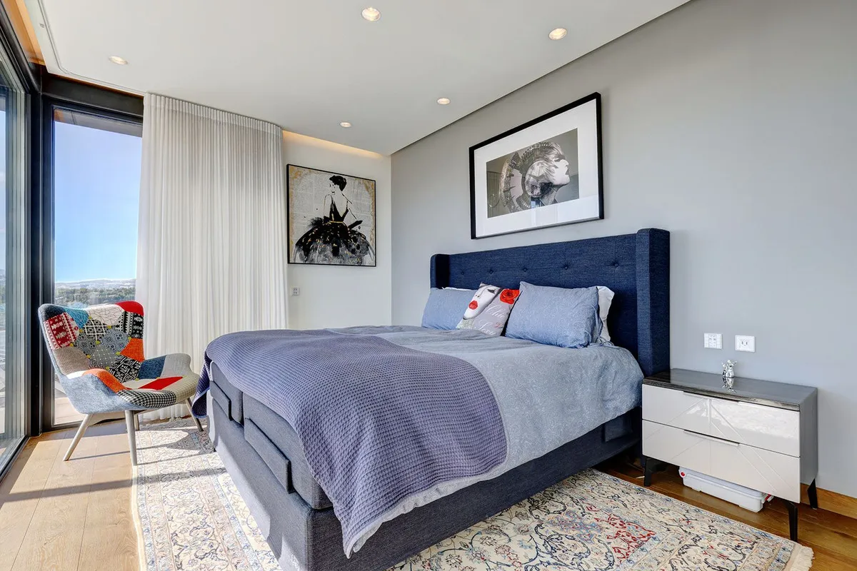 49d4a93a-e4e1-4c16-b543-6ec57218a42d