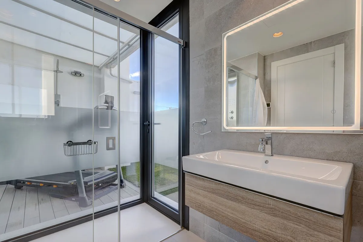 4b3bd460-a357-4f02-915f-5a421e6b72b1