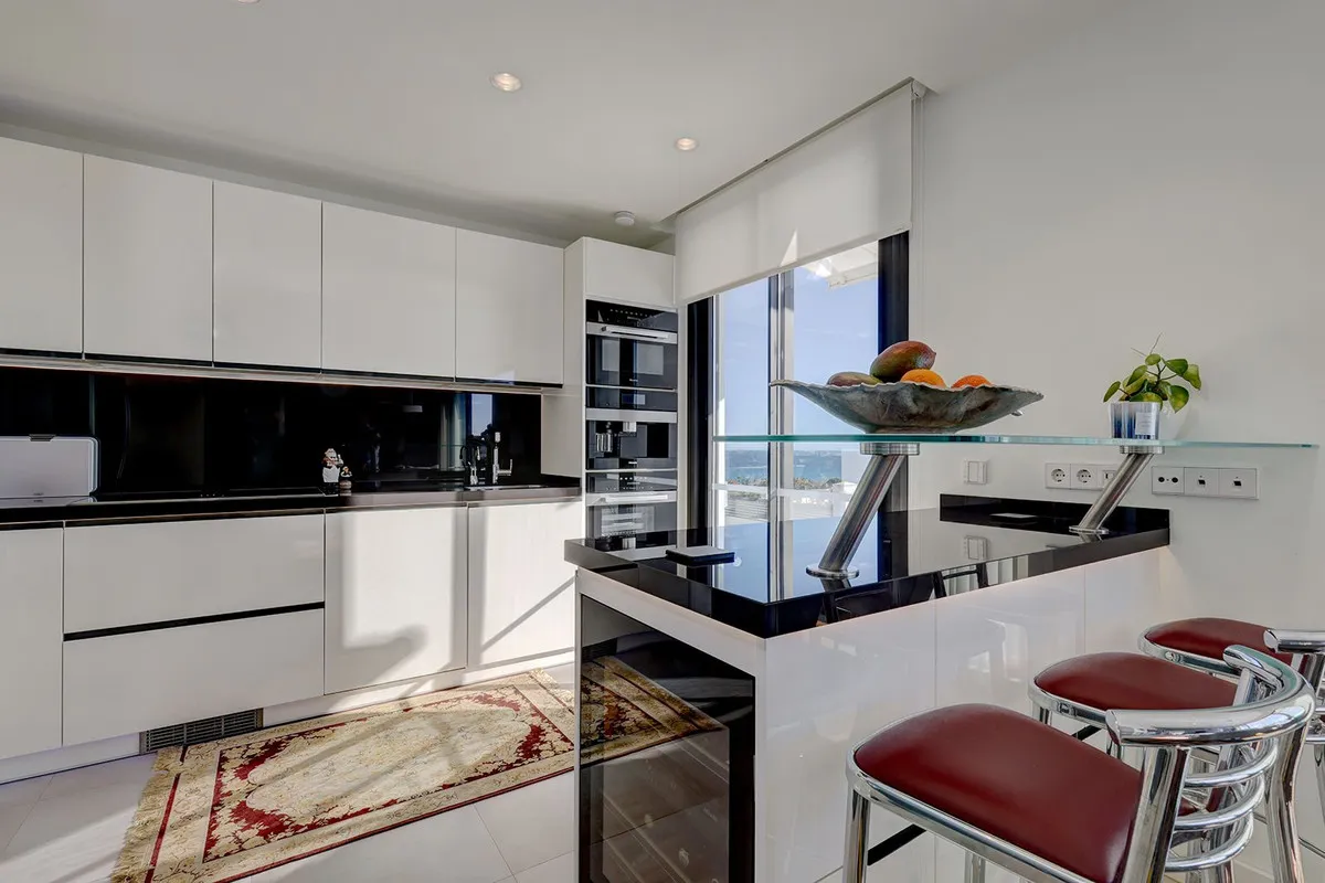 69a1563a-d283-4a3c-b610-5100bfc7e82b