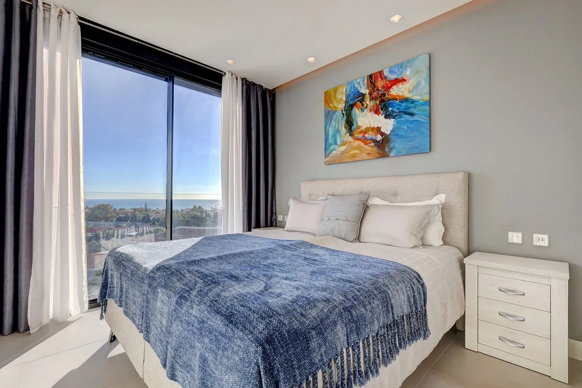 b98d0b89-6087-4128-b5db-6bbc4e3666c8