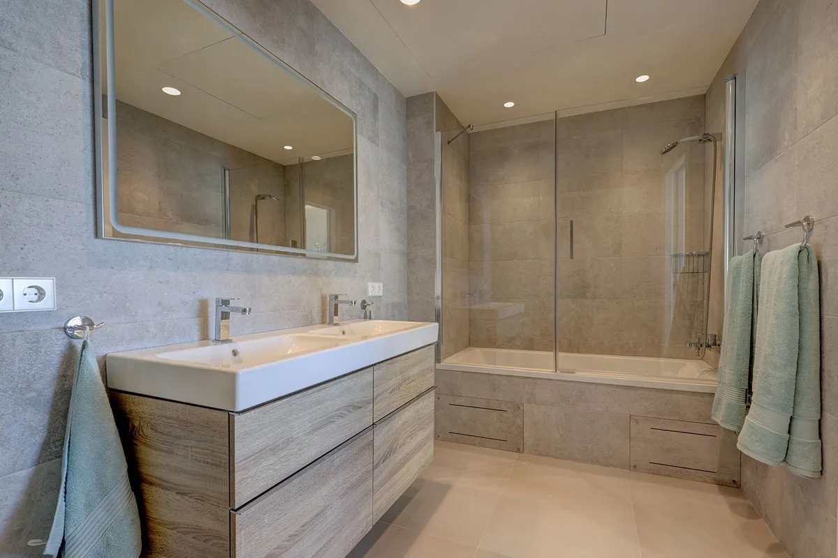 d0bf2403-316b-4182-a88b-756e49bf43a3