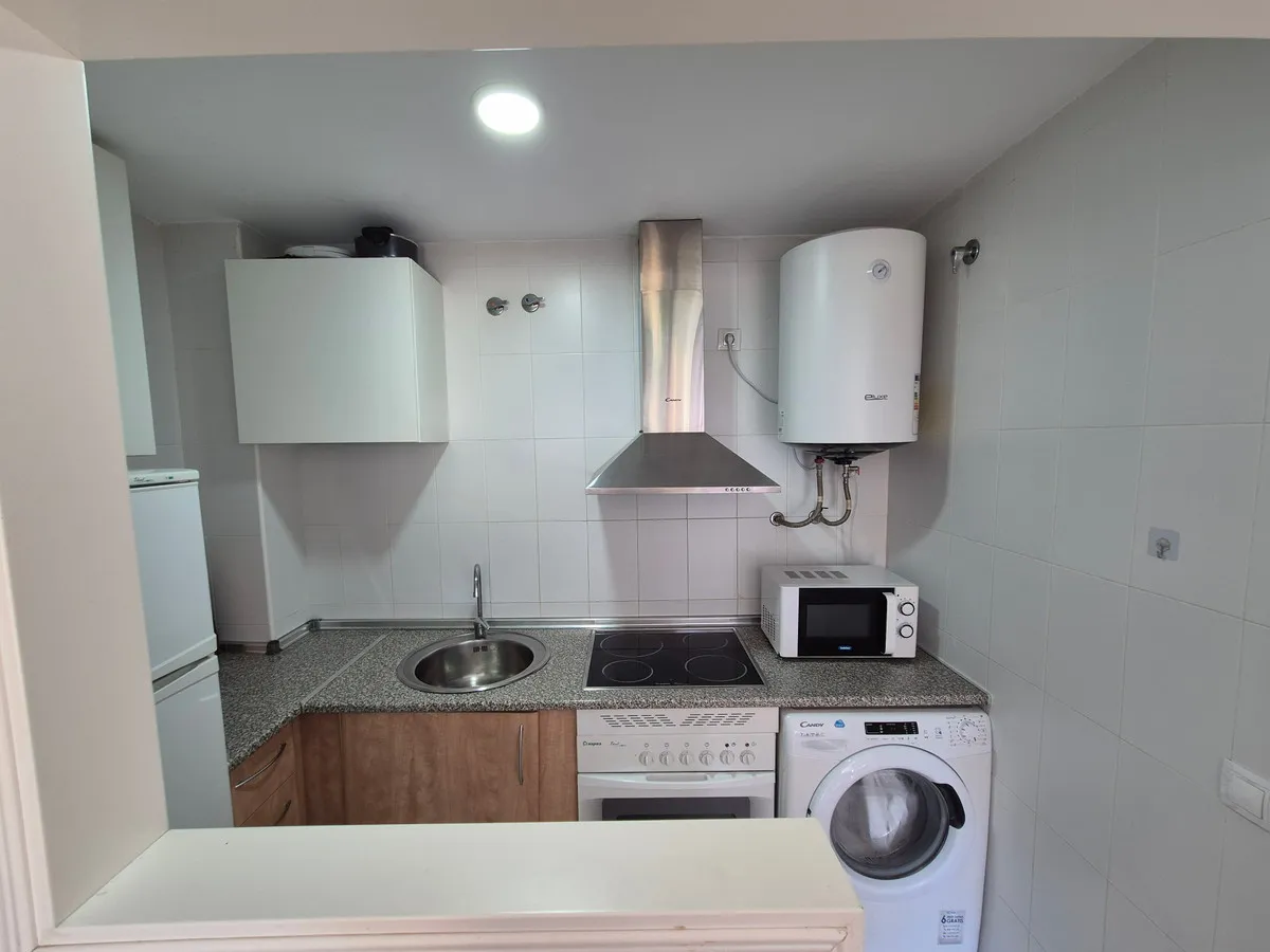 b6b901e0-cfb3-43ff-82e8-4807bd0a70fe