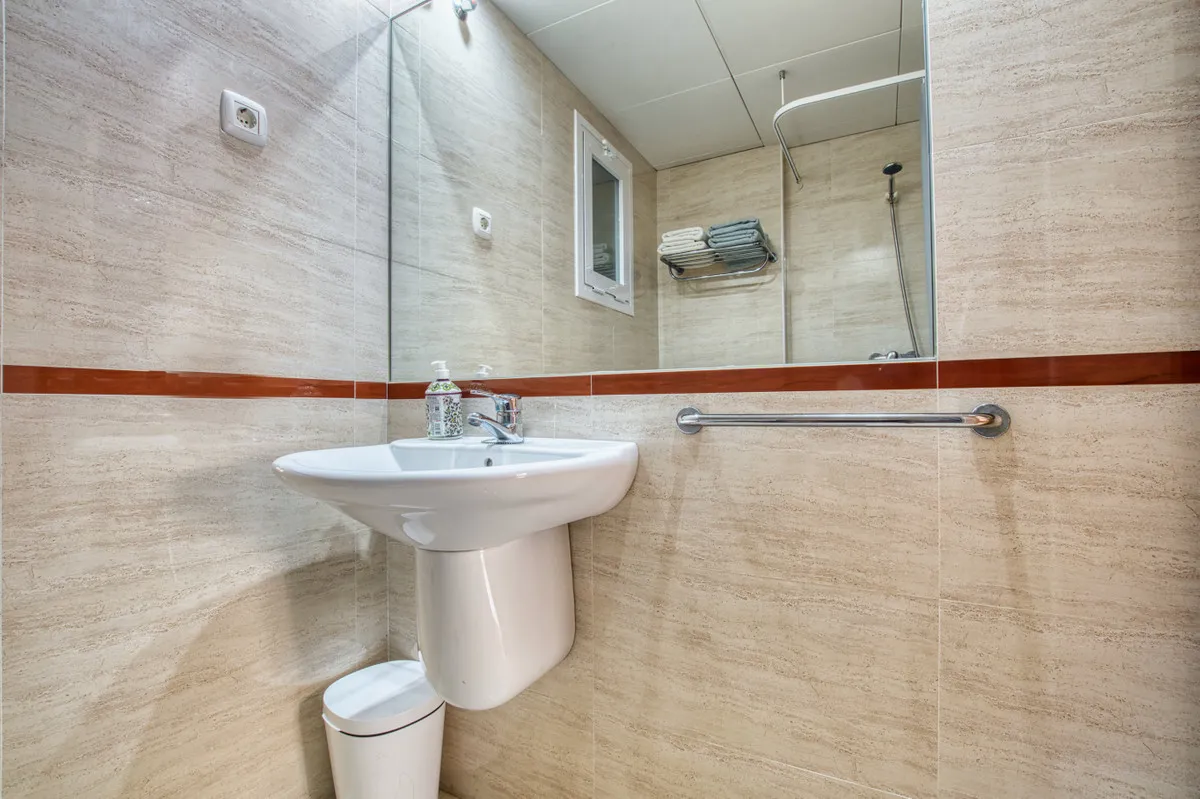 016b0799-e546-4775-b2ed-e3e961f3088e