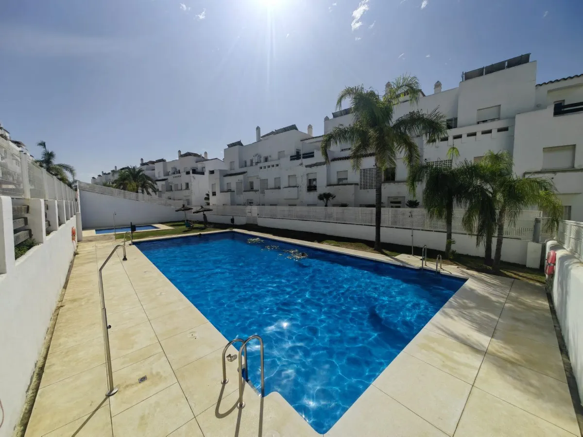 93972de7-10ea-47d8-8e43-94859759a9af