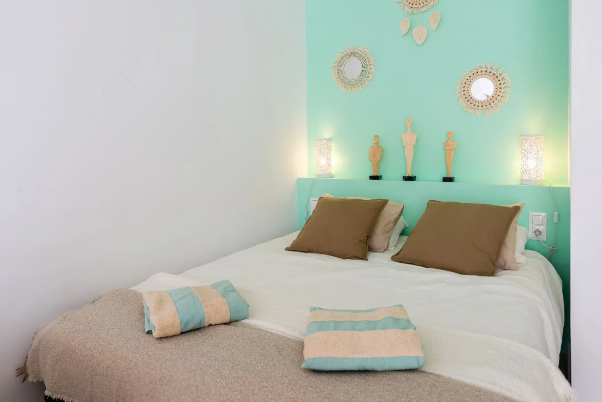 a70f48a0-d501-4e5e-8b17-b868dd60cce9