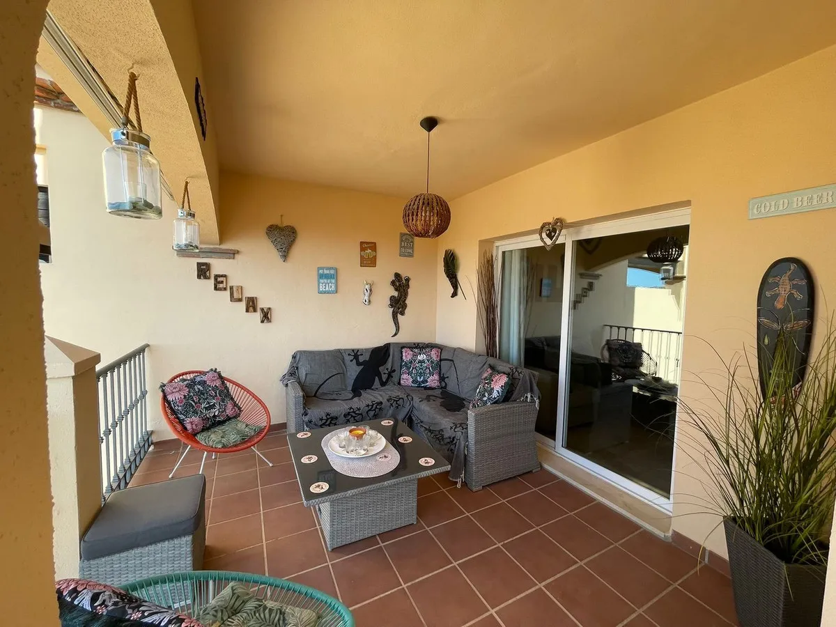 b7f9db18-5930-41da-b795-f597d1ddee95