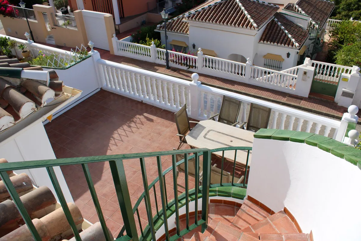 2514220d-ab97-4025-8bbe-6c38224d63f8