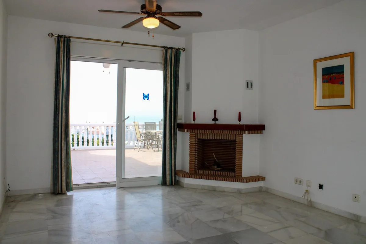 786743dd-2b88-4ee5-ba81-c25b12a0b803