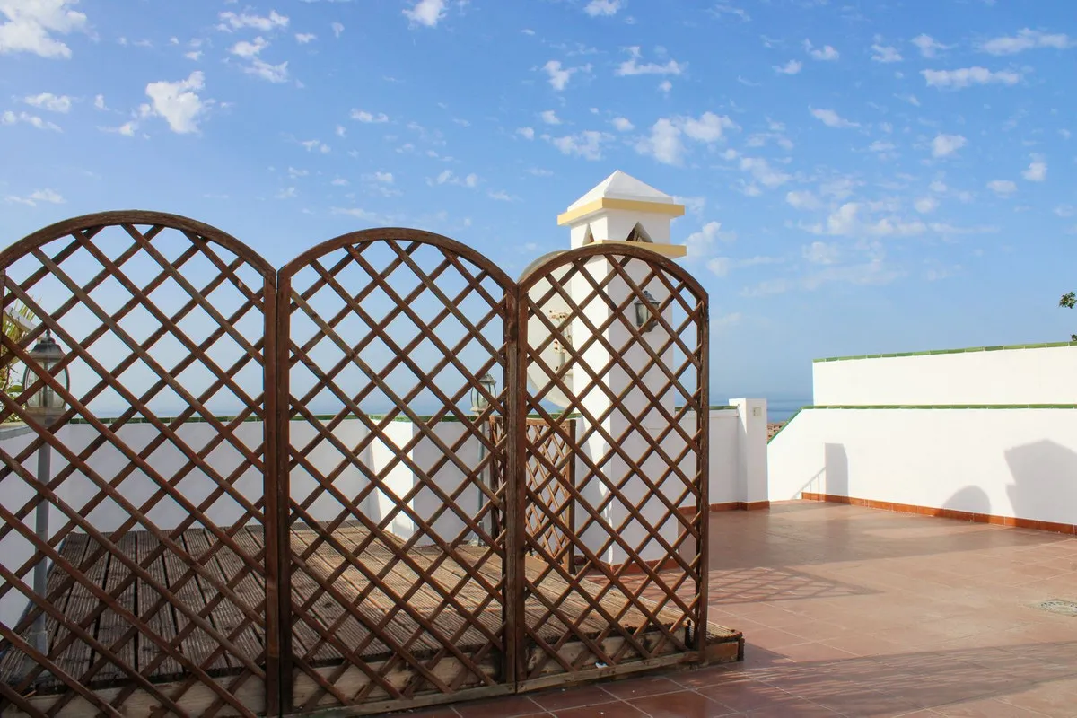 a9f6cdae-919a-4645-9f05-801f1ba2080b