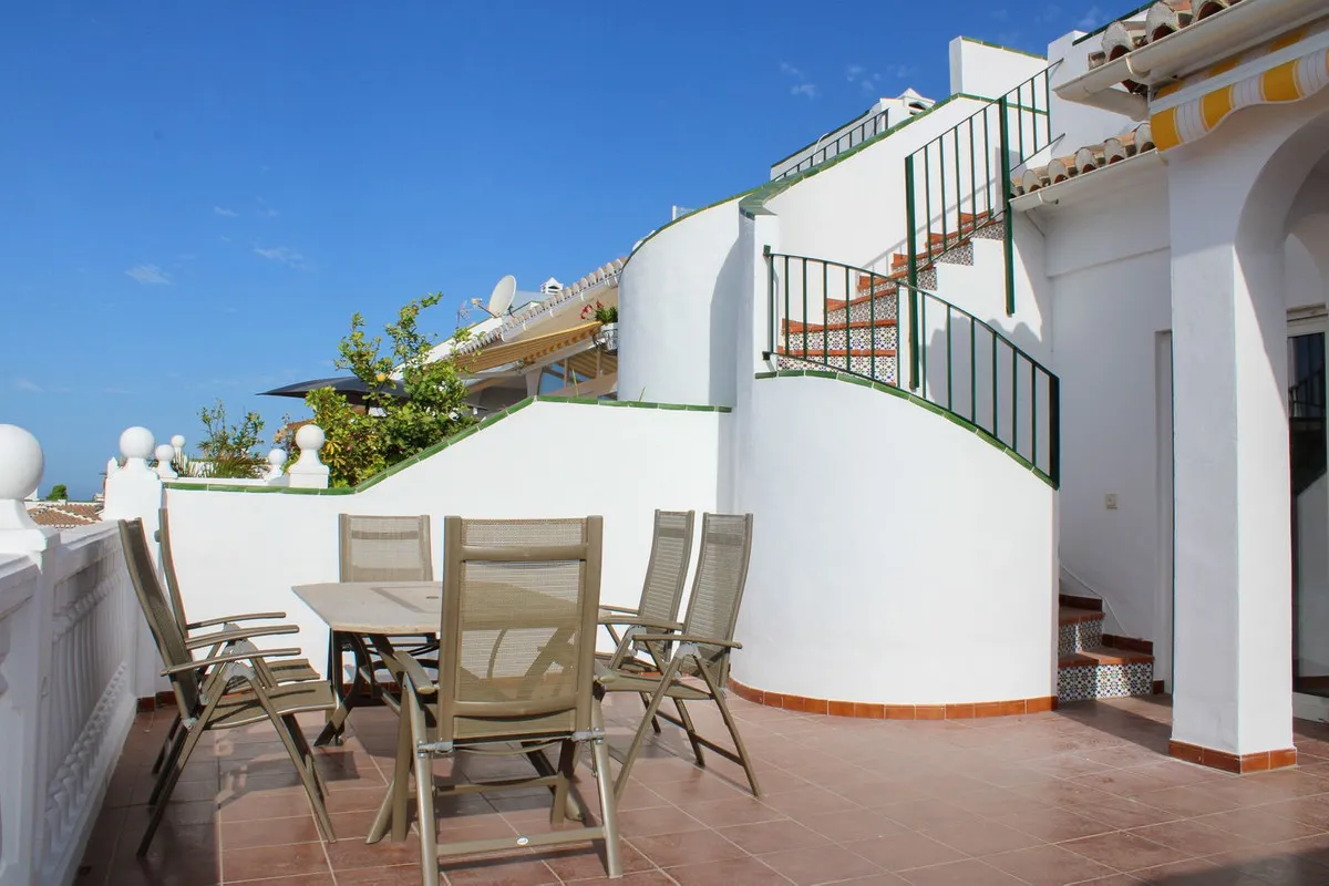 d9d48f0b-a05f-4ef5-9324-ce770676f574