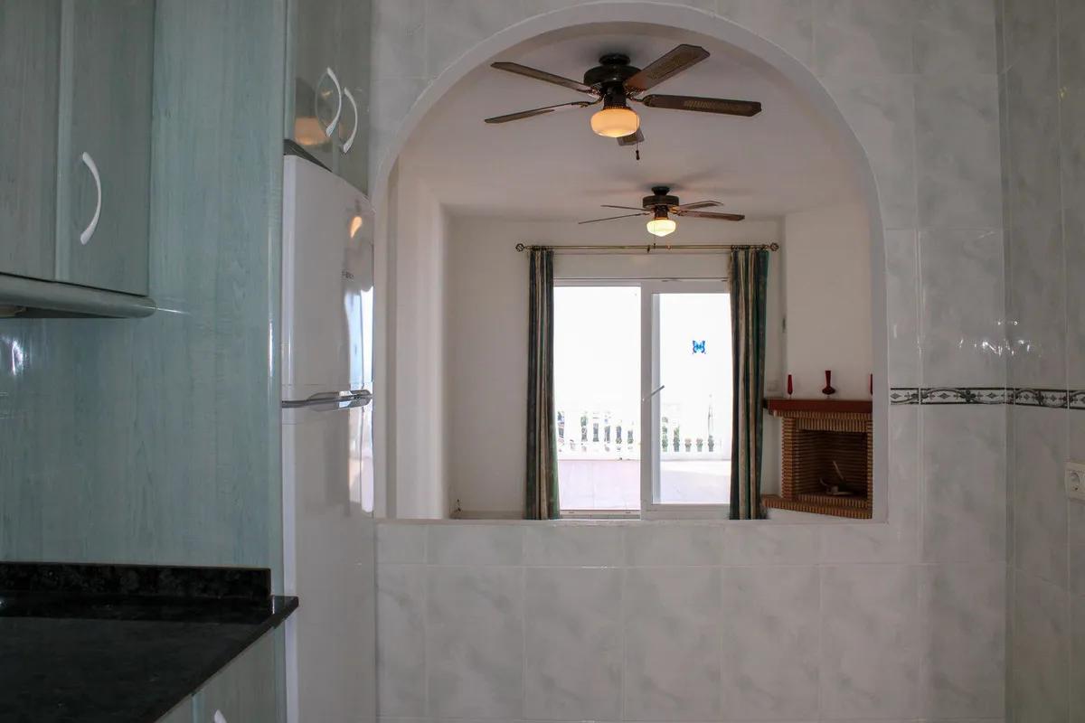 e0d1d63f-66ff-4e1e-bb8e-908eb952c9d8