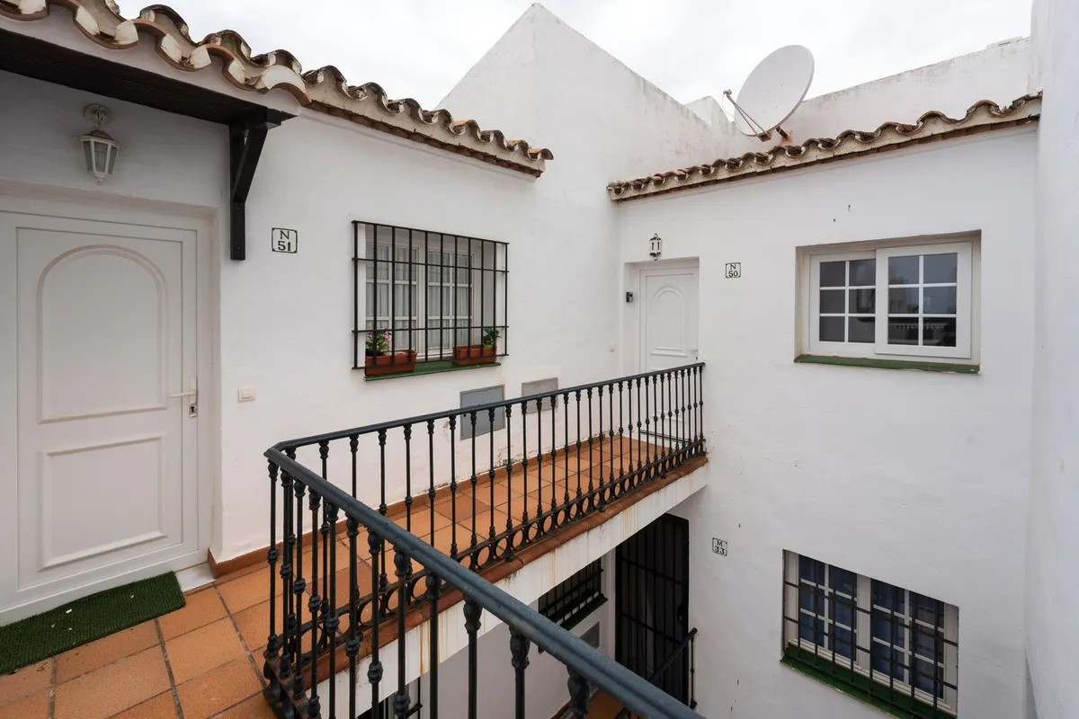 ac9ad3f5-3b2e-4a6c-ae50-09c550df8e8f