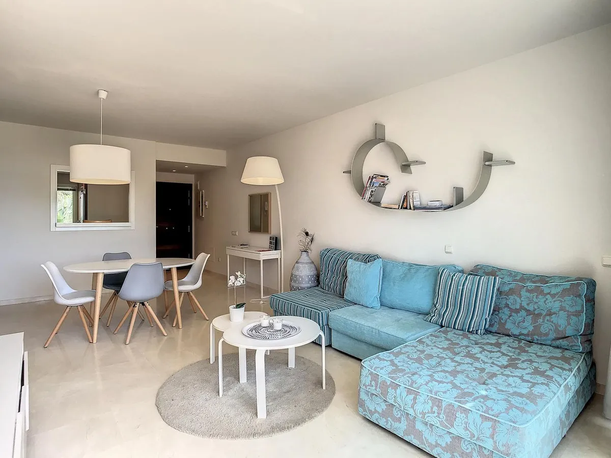 6da49dc2-d28a-485a-8259-08782aaf351e