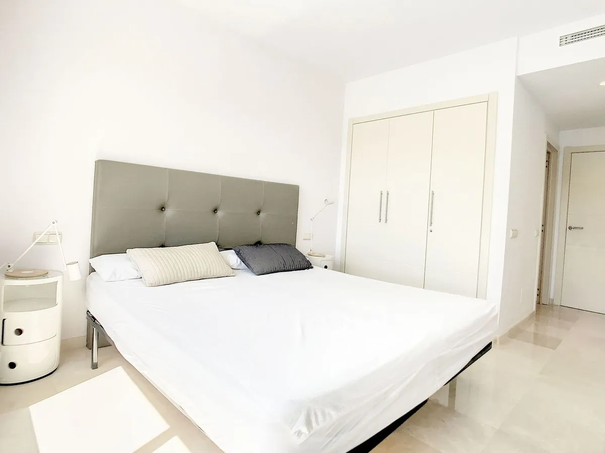 fc8f38ab-a22f-4441-b951-611505c3e9e3