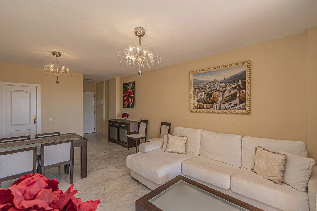 72755b48-10db-441f-b72d-7d85998fd699