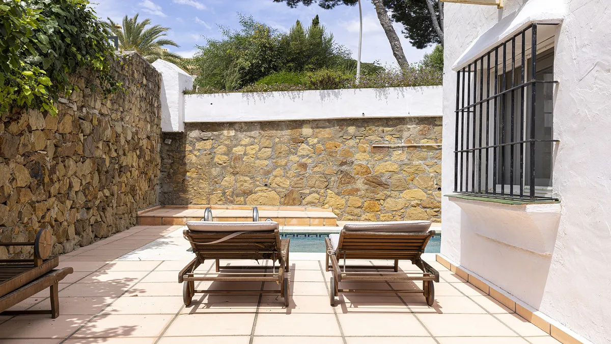 794de2c9-3718-4024-8c17-e69d1f1f5413