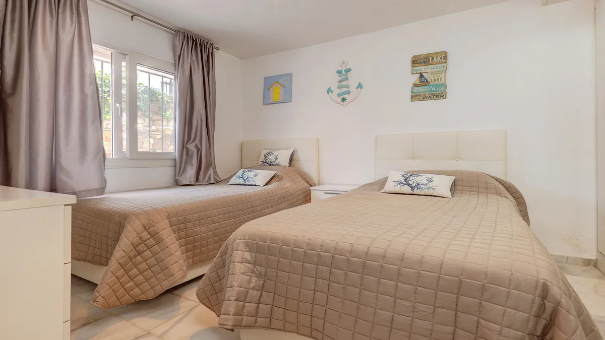 acb9a226-37d0-49ec-95c3-972a284e18aa