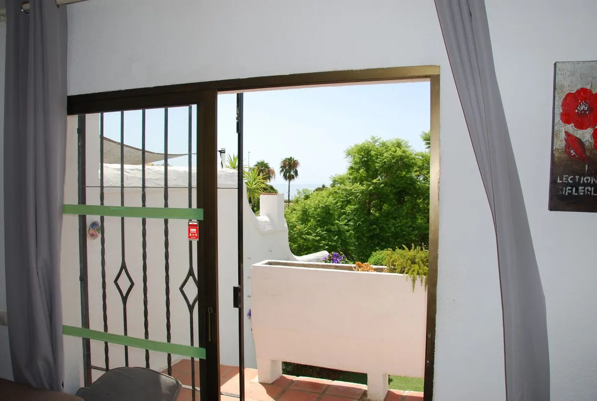 be2bffdd-060c-4831-bc61-f81c3b74a61f