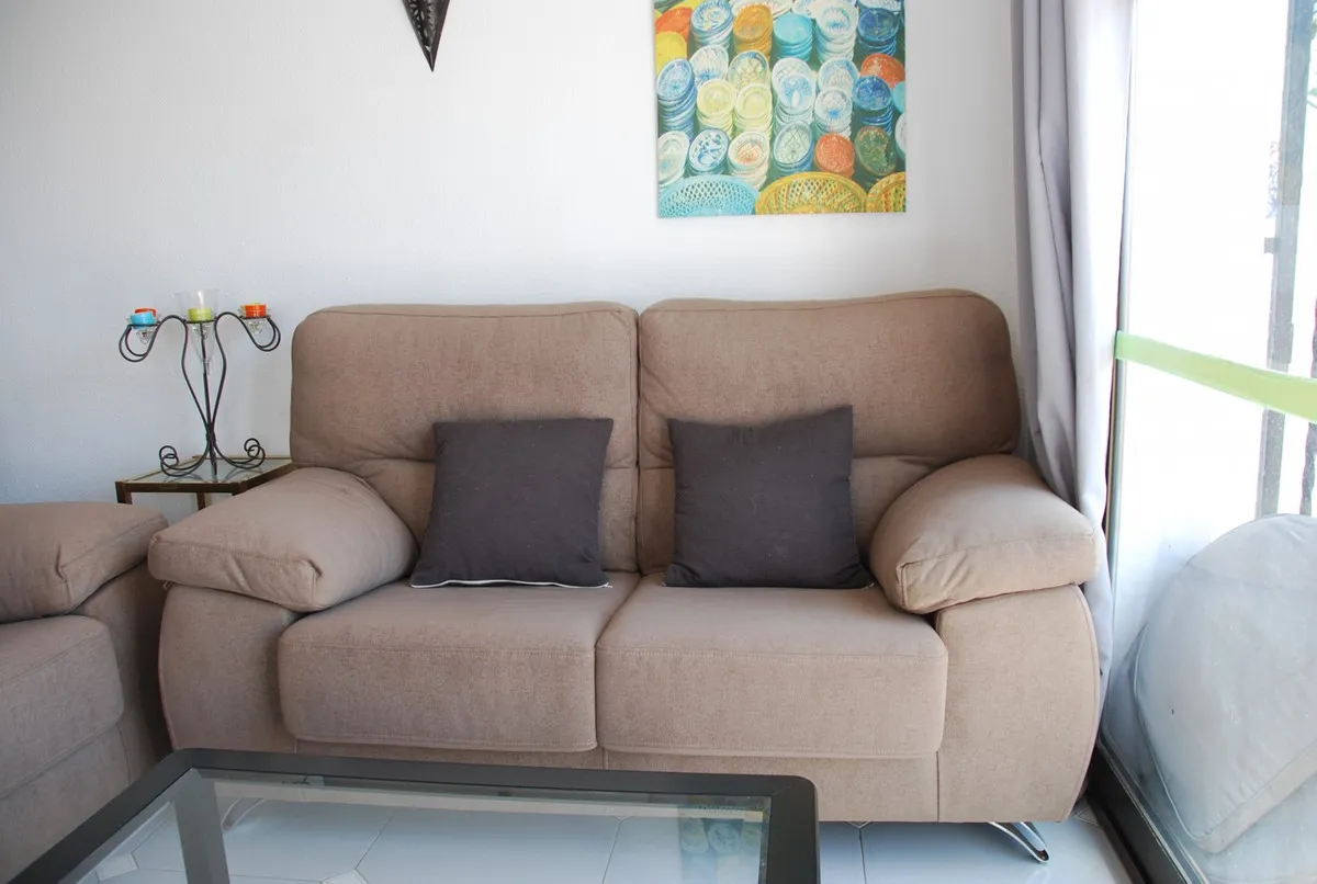 c50fc8b0-c9b4-49f0-b8e5-6184330d8247