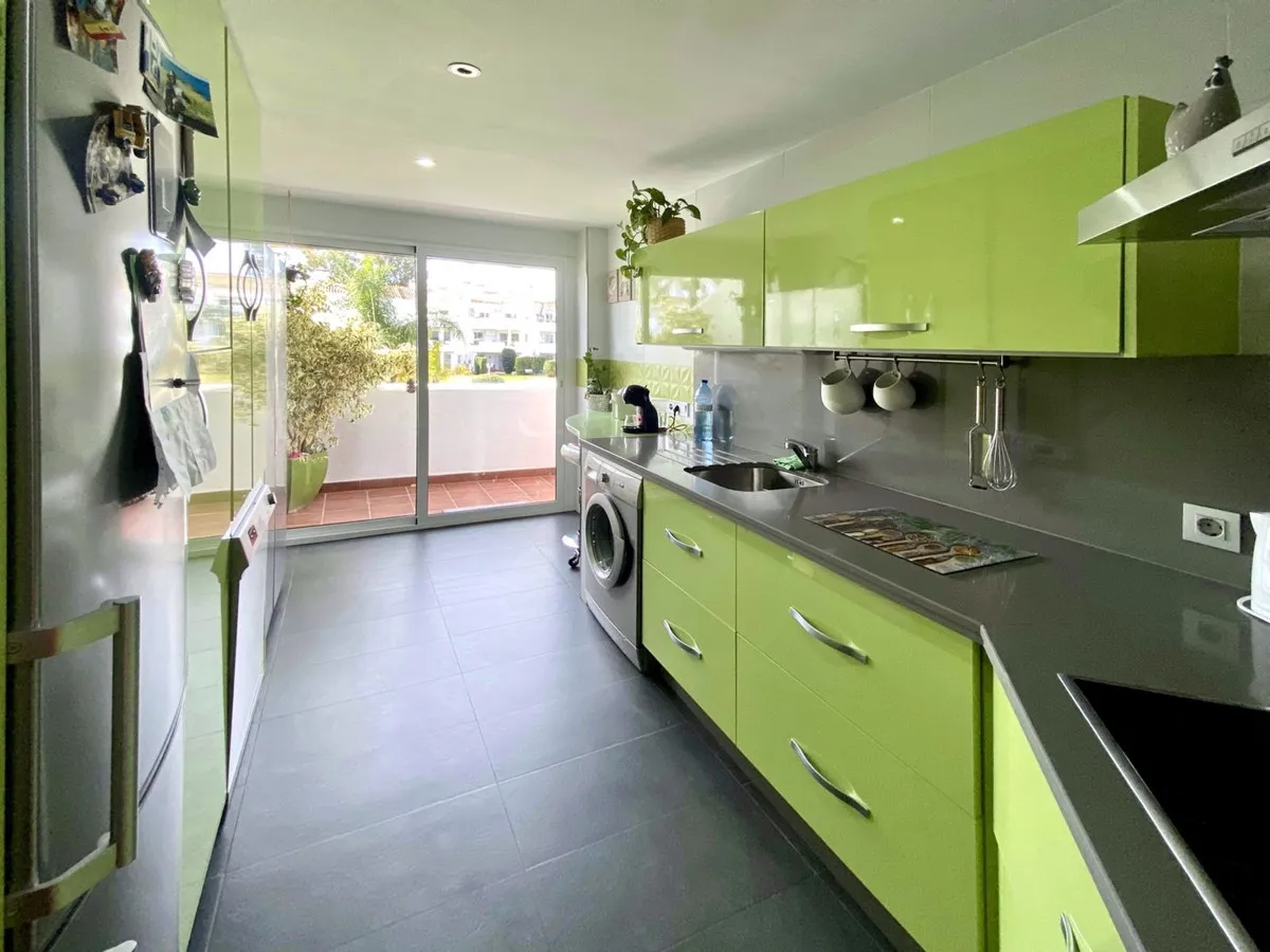 080bbdf9-8aa6-4de9-ac83-99468759f55a