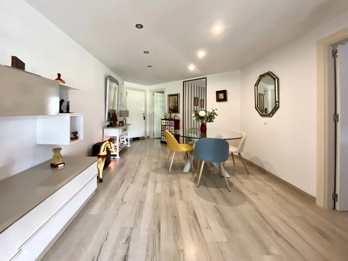 f4074c69-f599-42fb-a534-fa41c70c30b8