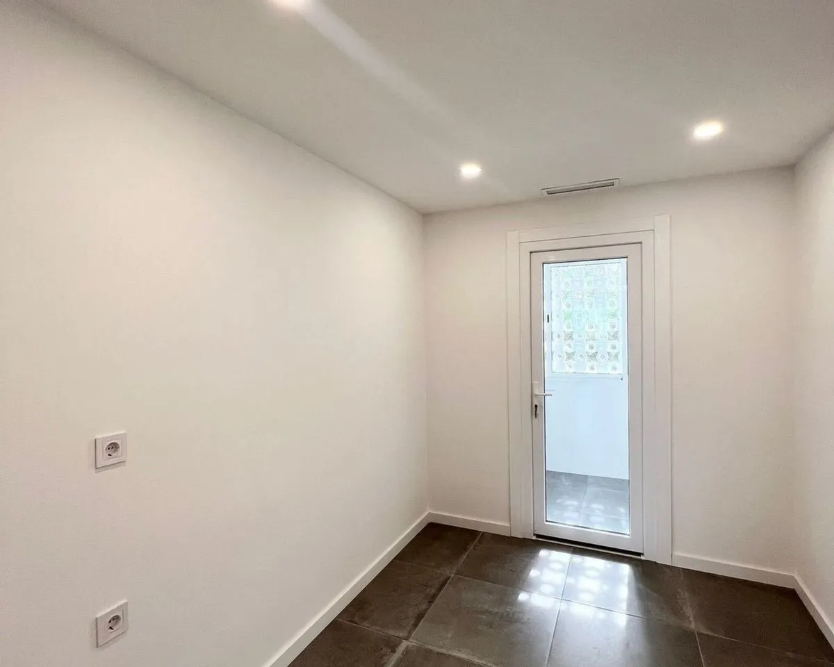 f3ddee35-12e1-4a2e-86e1-b91e83d60857