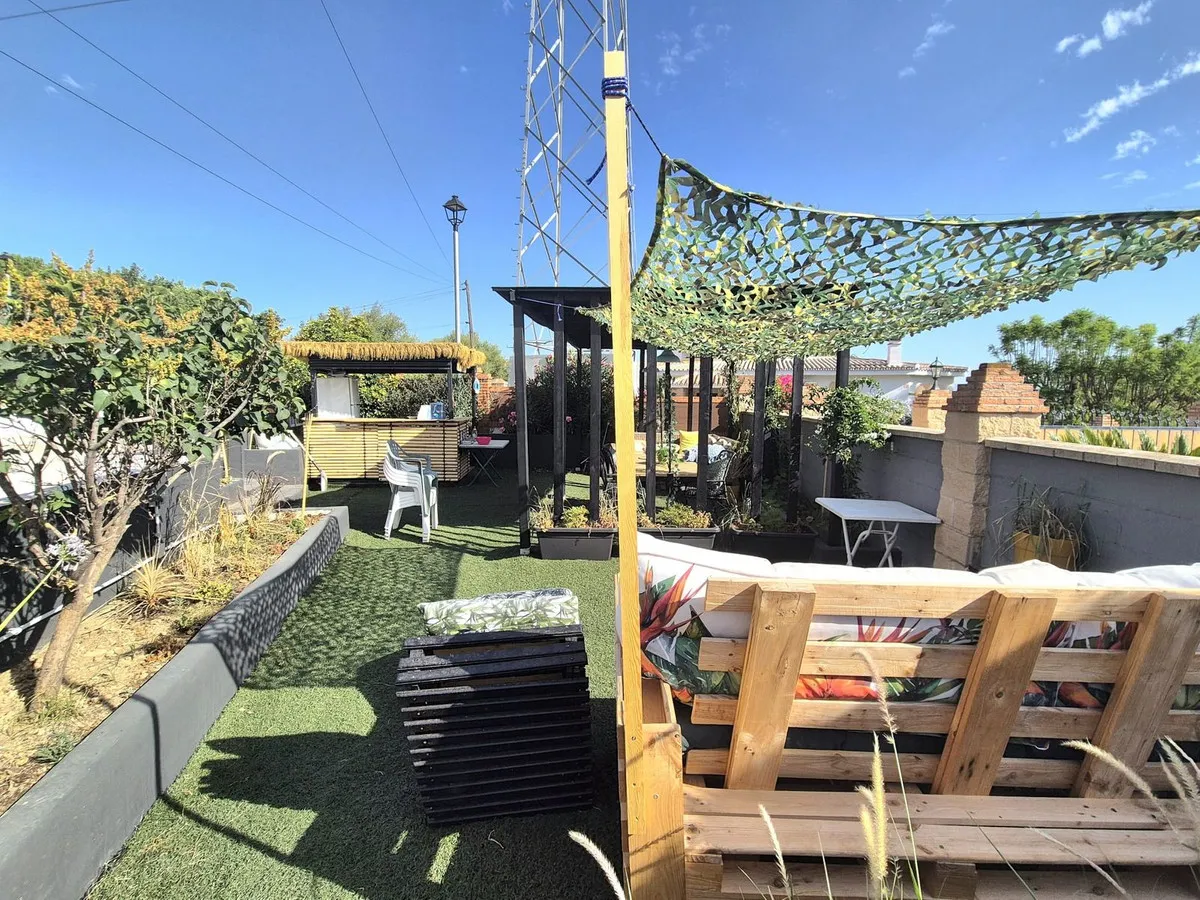 795258c9-37df-4757-9436-b8a063ef58ae