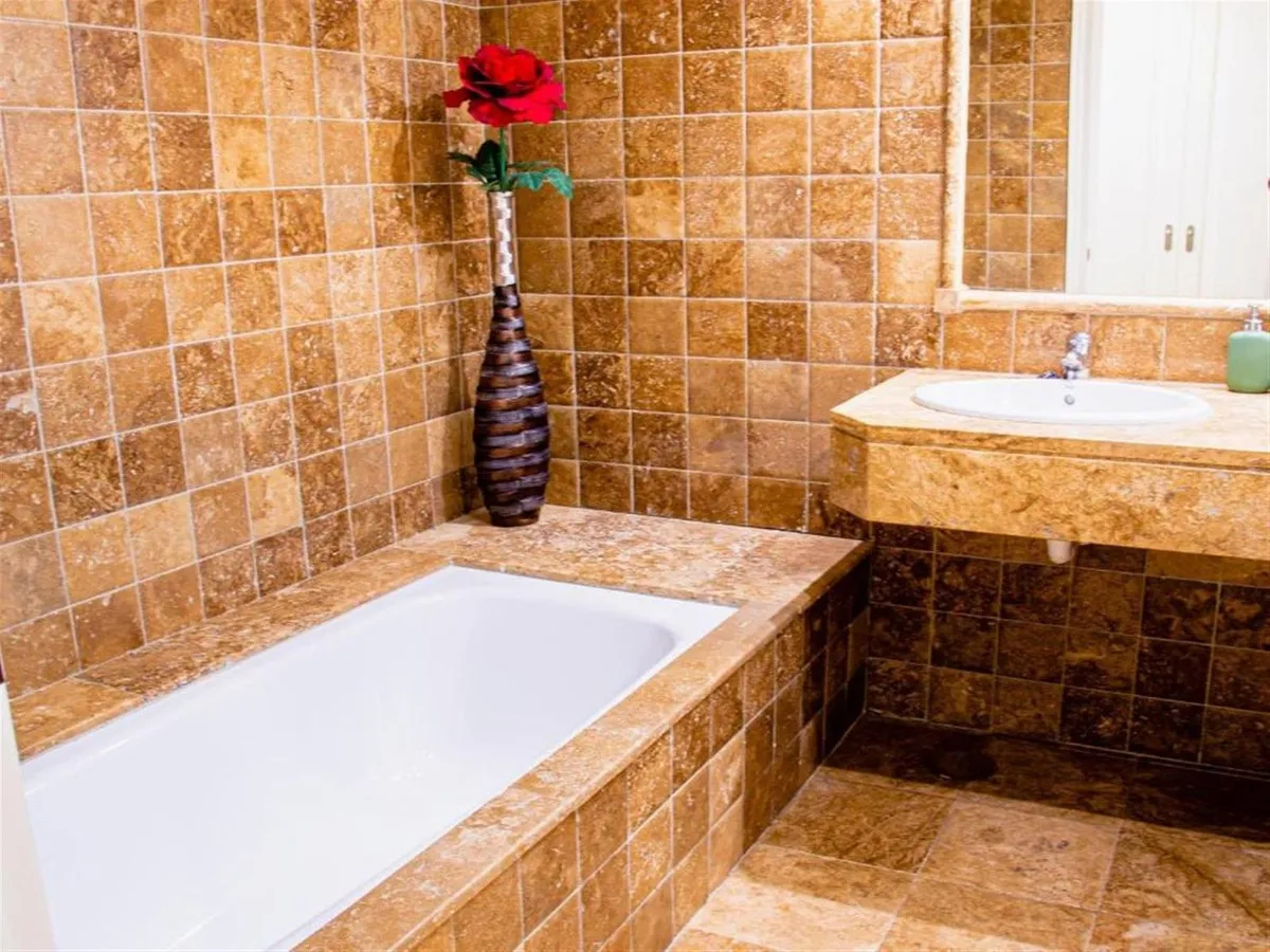 199ba4e3-8c79-4cbc-90eb-9558f14c4b49