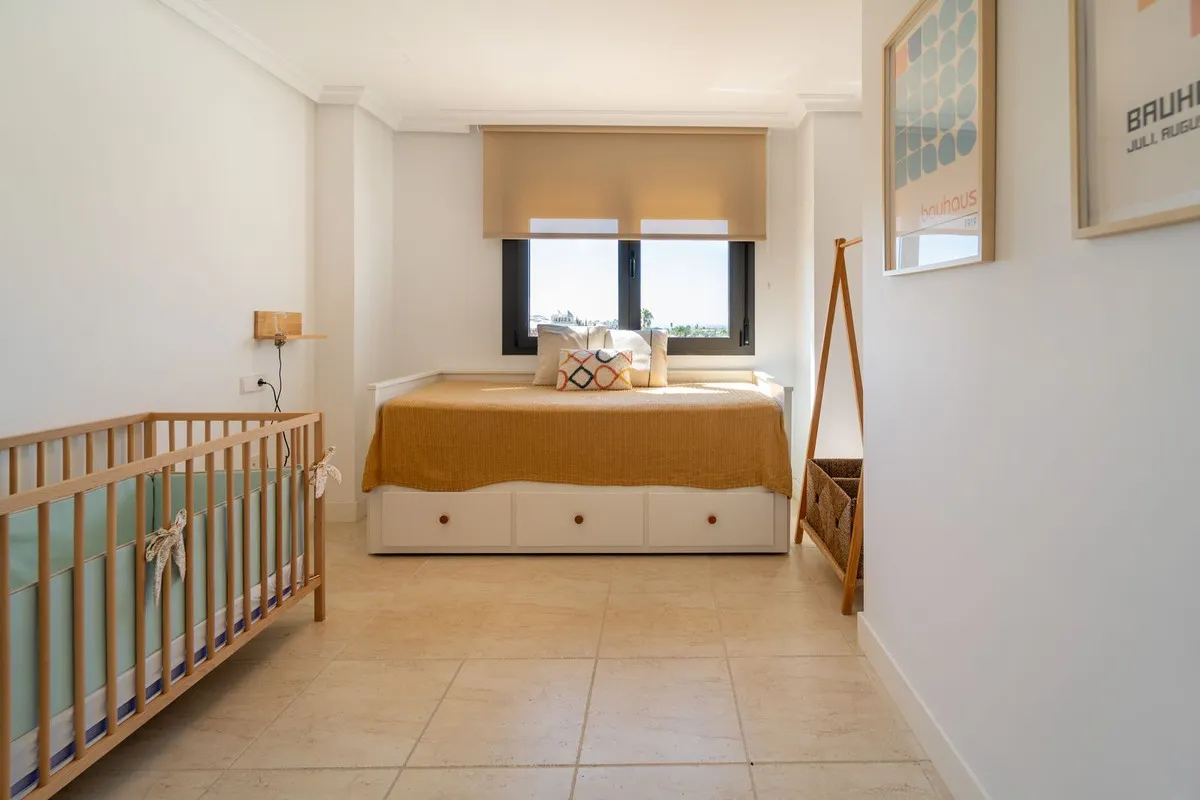 51bac213-0e0e-428d-a38a-907c45d0e90e