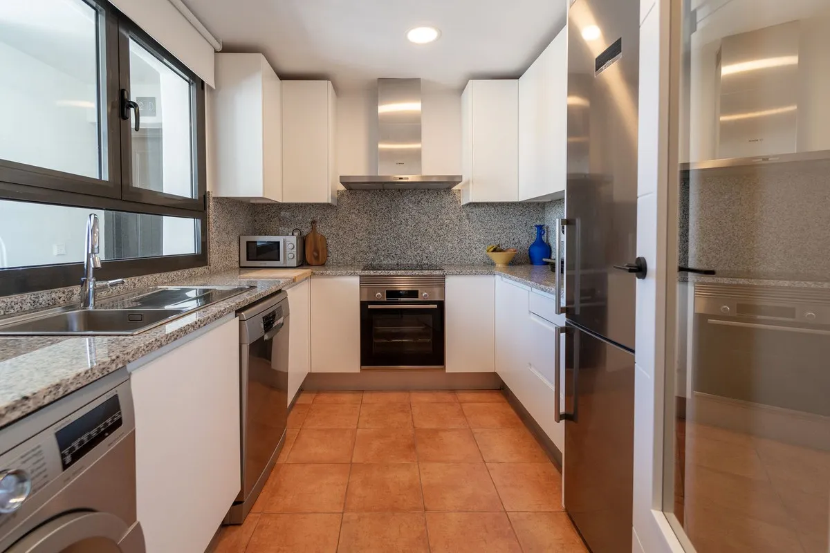 5fcdf609-f463-4bb5-9a02-a702e941ff2a