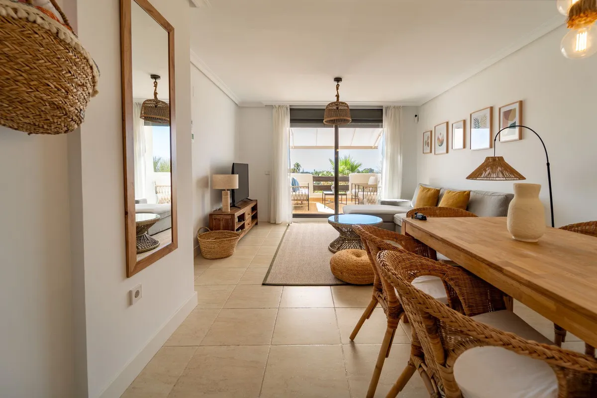 7f24c50b-8e01-4d63-9a97-539c3e83f03a