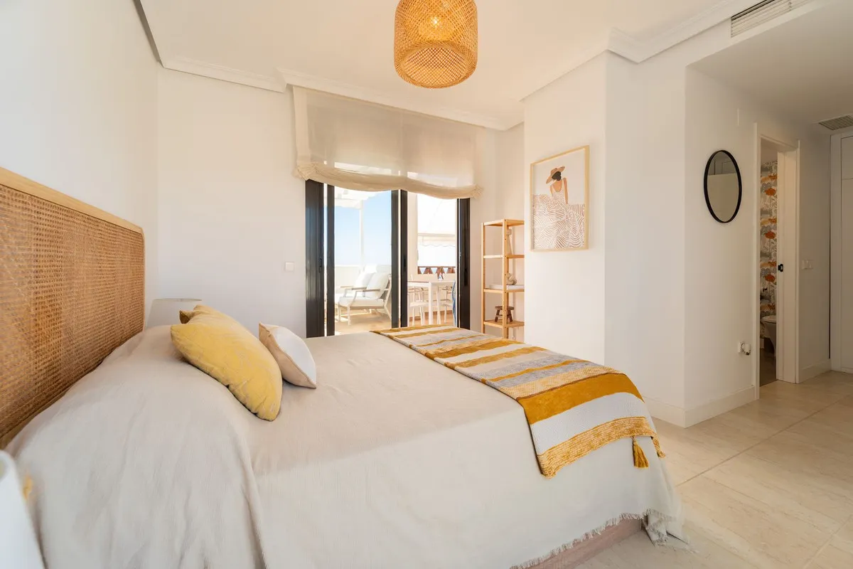 82c47fad-d010-4d1a-b2c5-8e64b8eb47cc