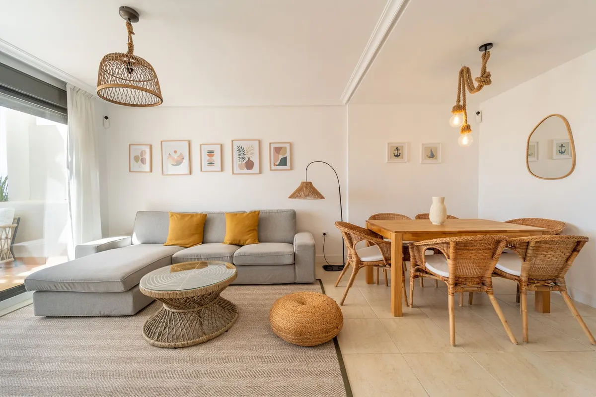 922720ea-4e82-41c9-a464-a554291c1f4f