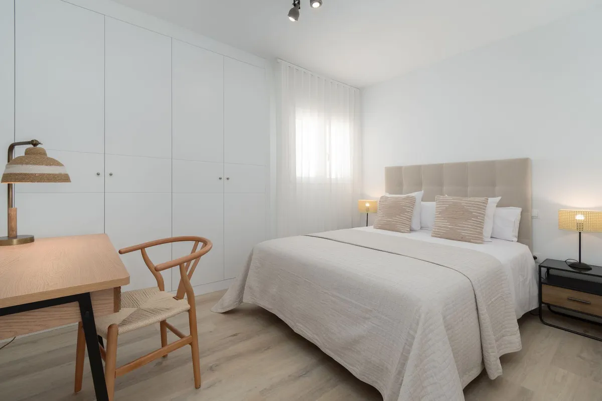 c9af2106-3442-40ba-8be1-bb60f881061f