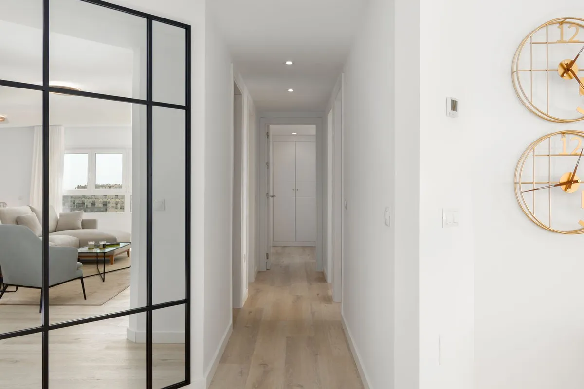 dafbc017-4da5-437d-9531-057997cb4aa5