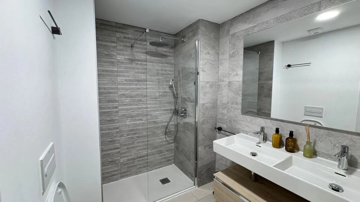 7ccbf62b-d73a-4c28-9115-58712dac5944