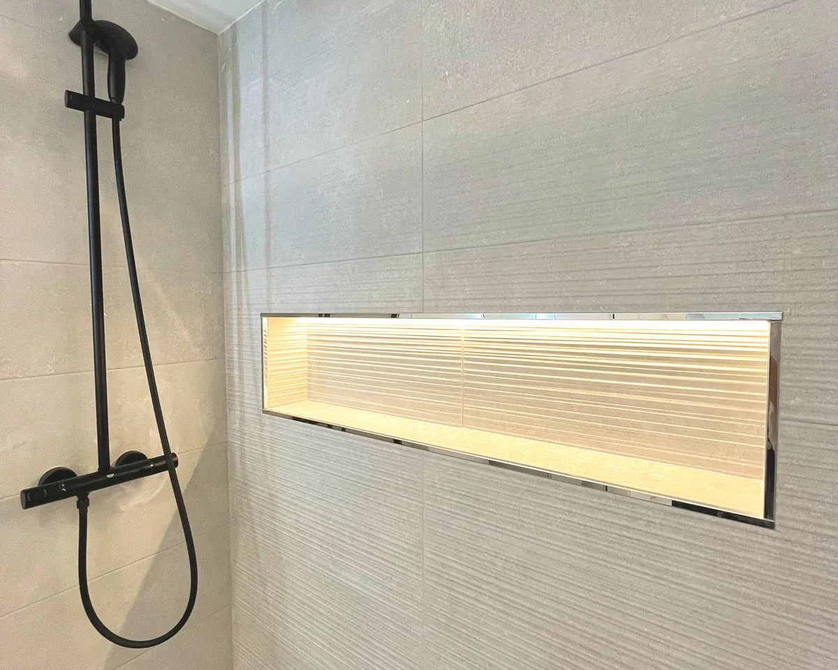 53531388-64f5-4a0b-b62b-639aee245e4c