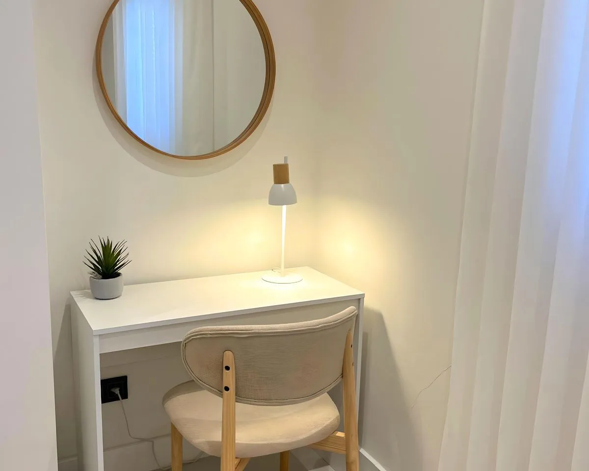 f877f957-21b3-4f09-87a7-fa22a6f94755